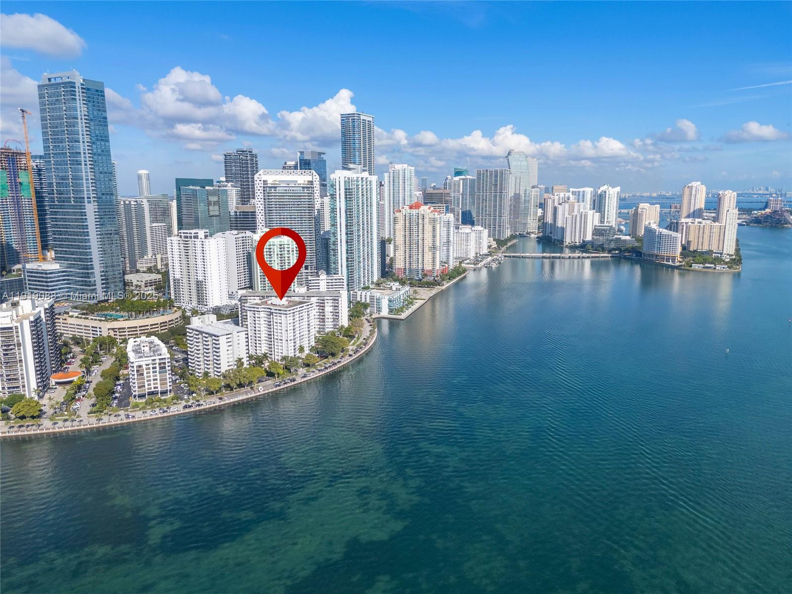 1420 Brickell Bay Dr #608B Miami, FL 33131
