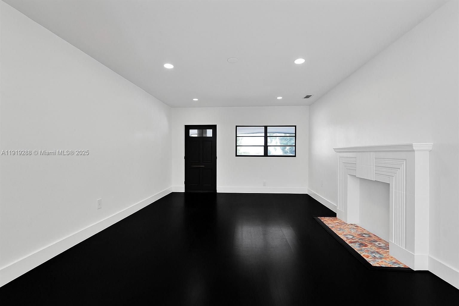 9173 Byron Ave Surfside, FL 33154