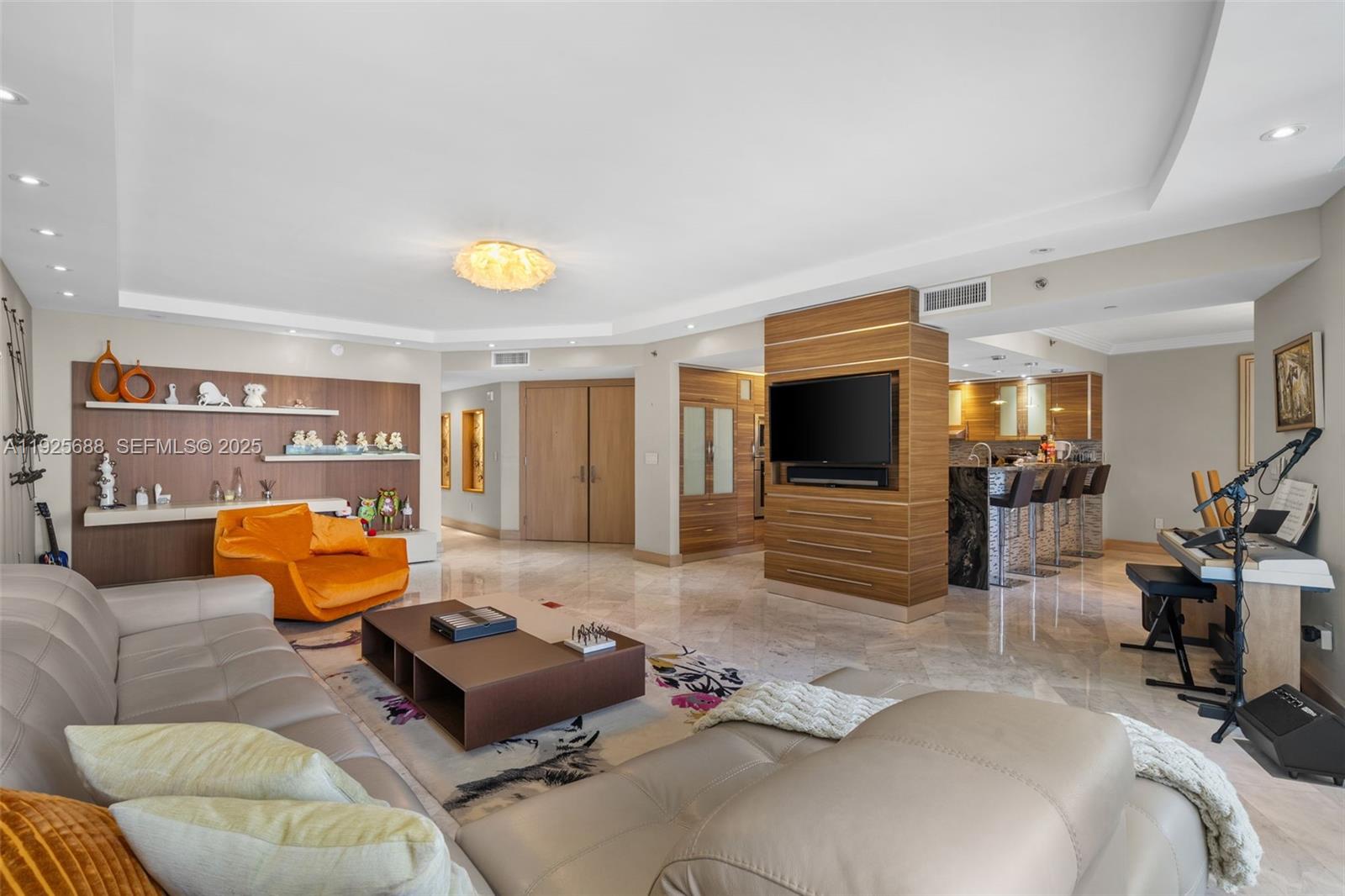 image Ocean Four Condo4