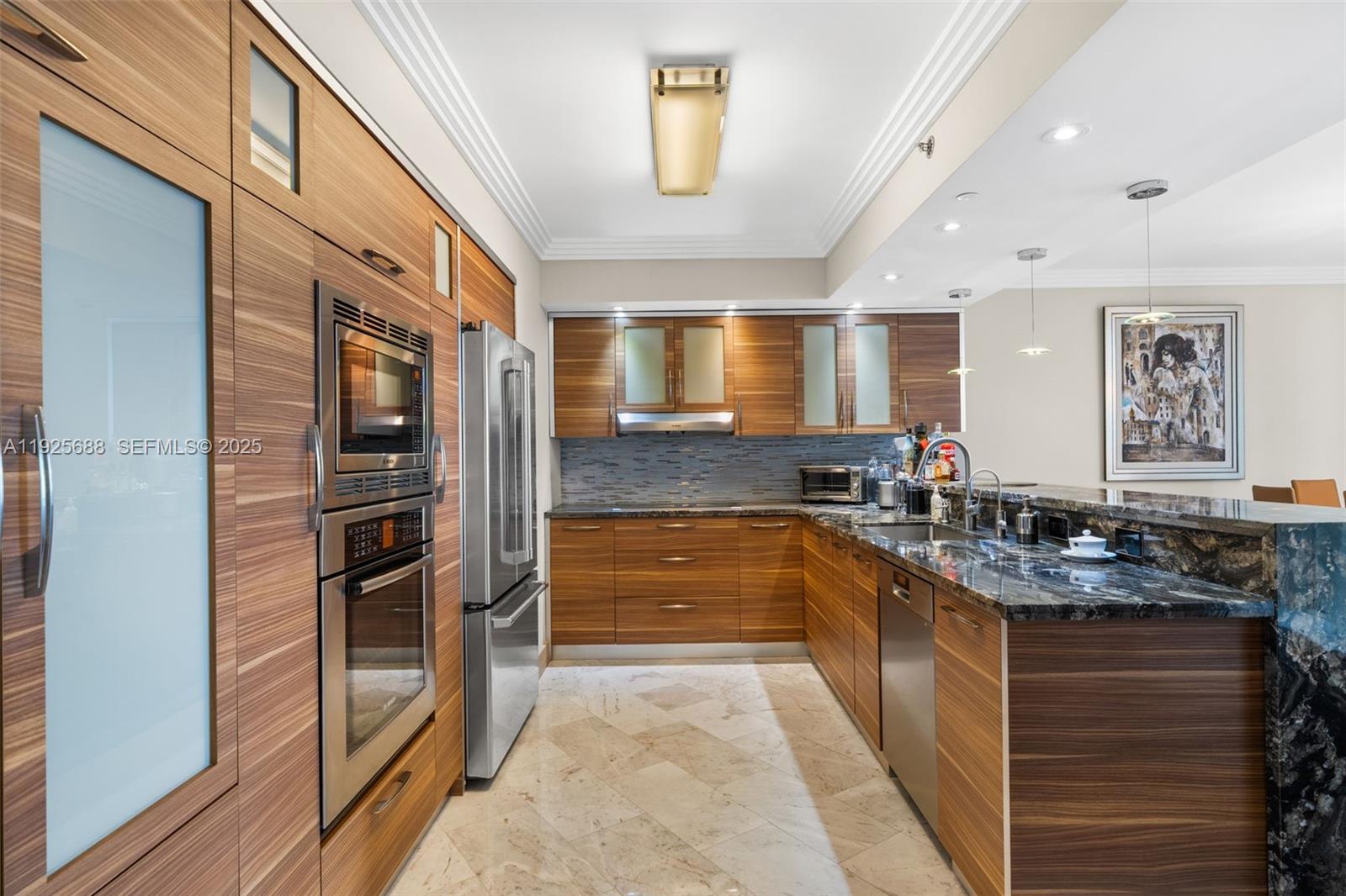 image Ocean Four Condo6