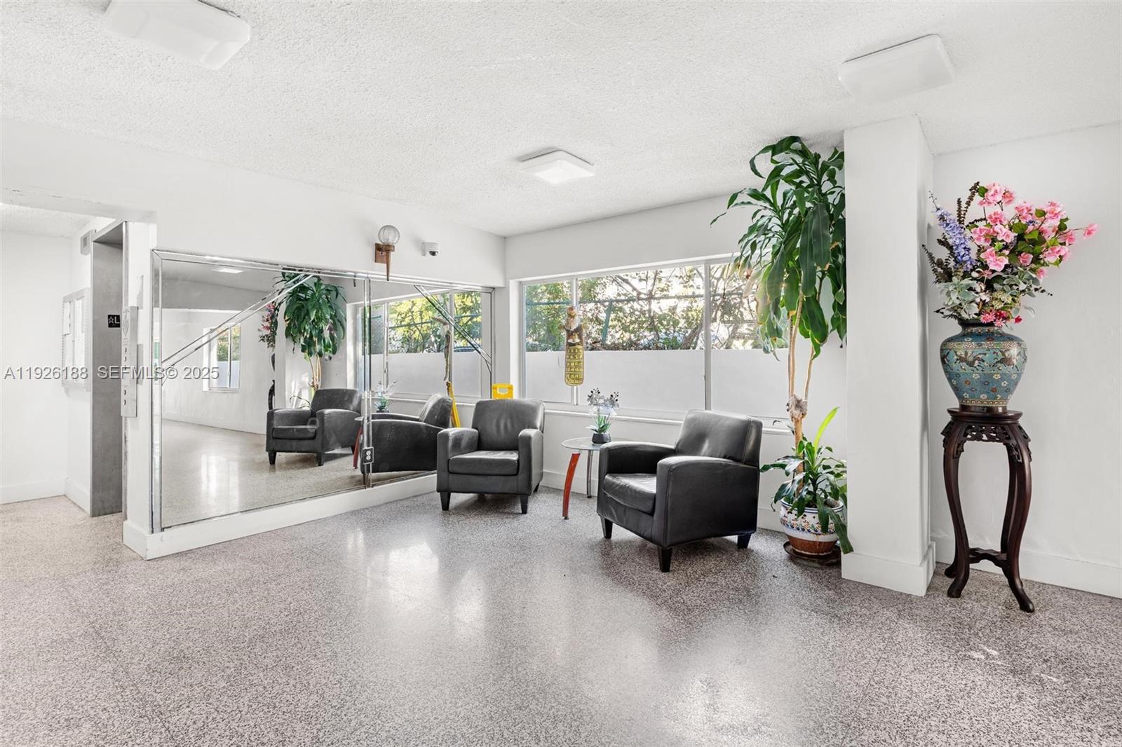 1820 James Ave #2A Miami Beach, FL 33139