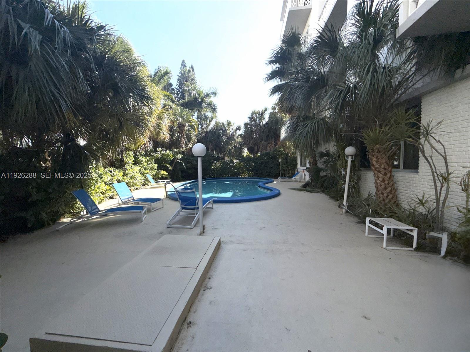 9700 E Bay Hbr Dr #408 Bay Harbor Islands, FL 33154