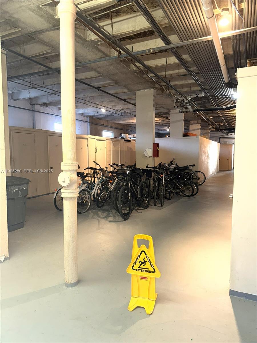 9700 E Bay Hbr Dr #408 Bay Harbor Islands, FL 33154