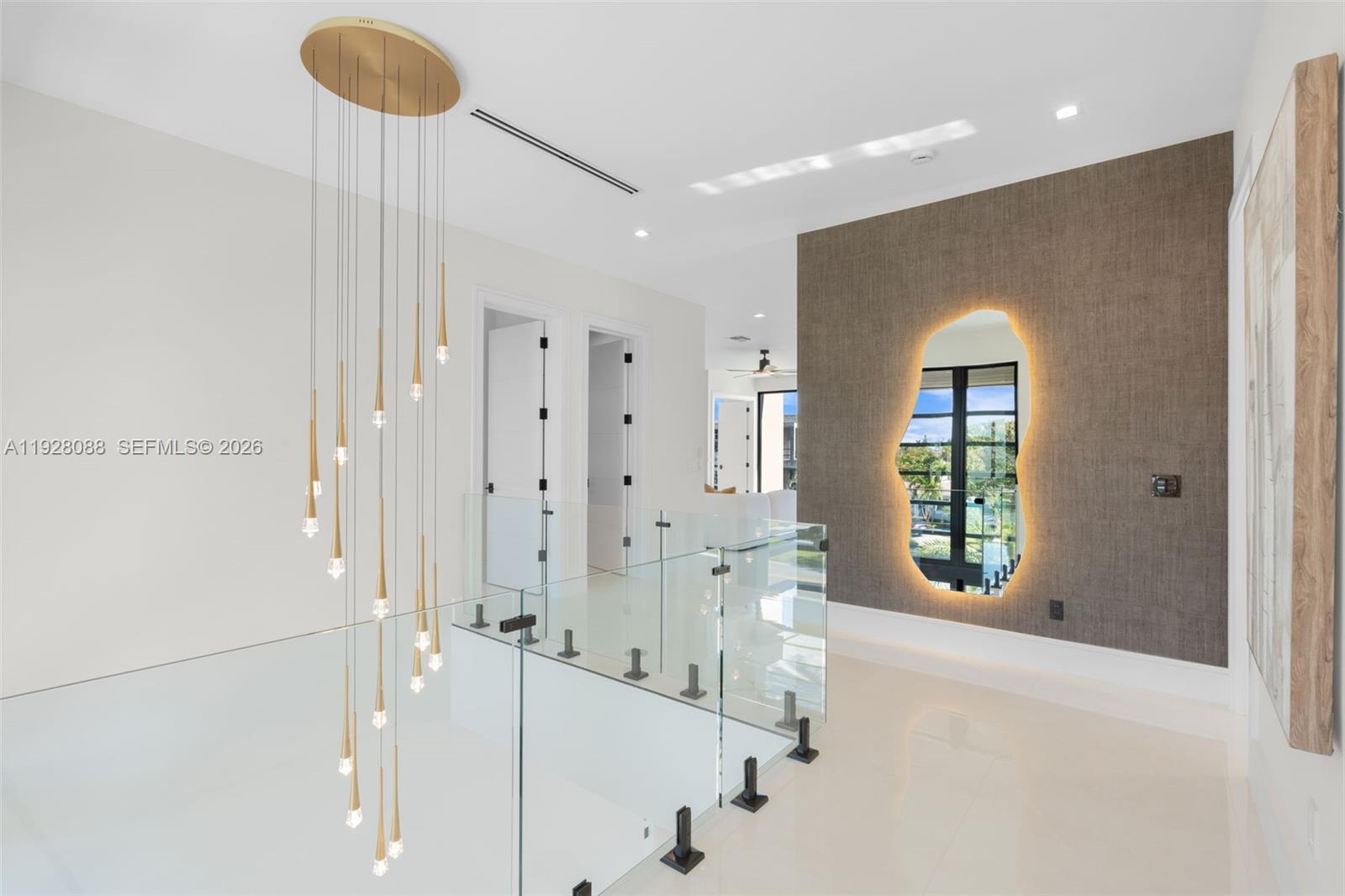 4910 NE 27th Ave Lighthouse Point, FL 33064