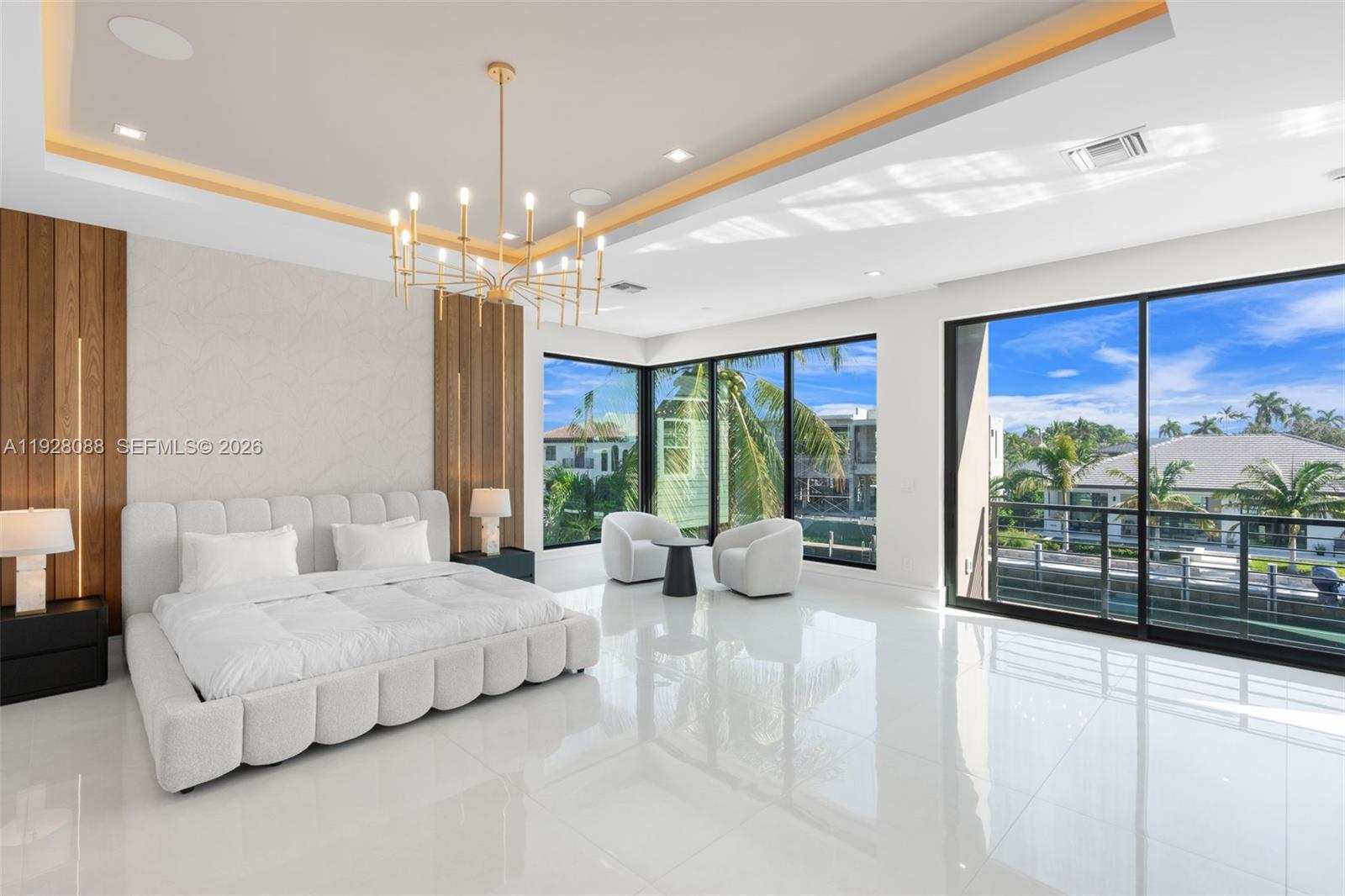 4910 NE 27th Ave Lighthouse Point, FL 33064