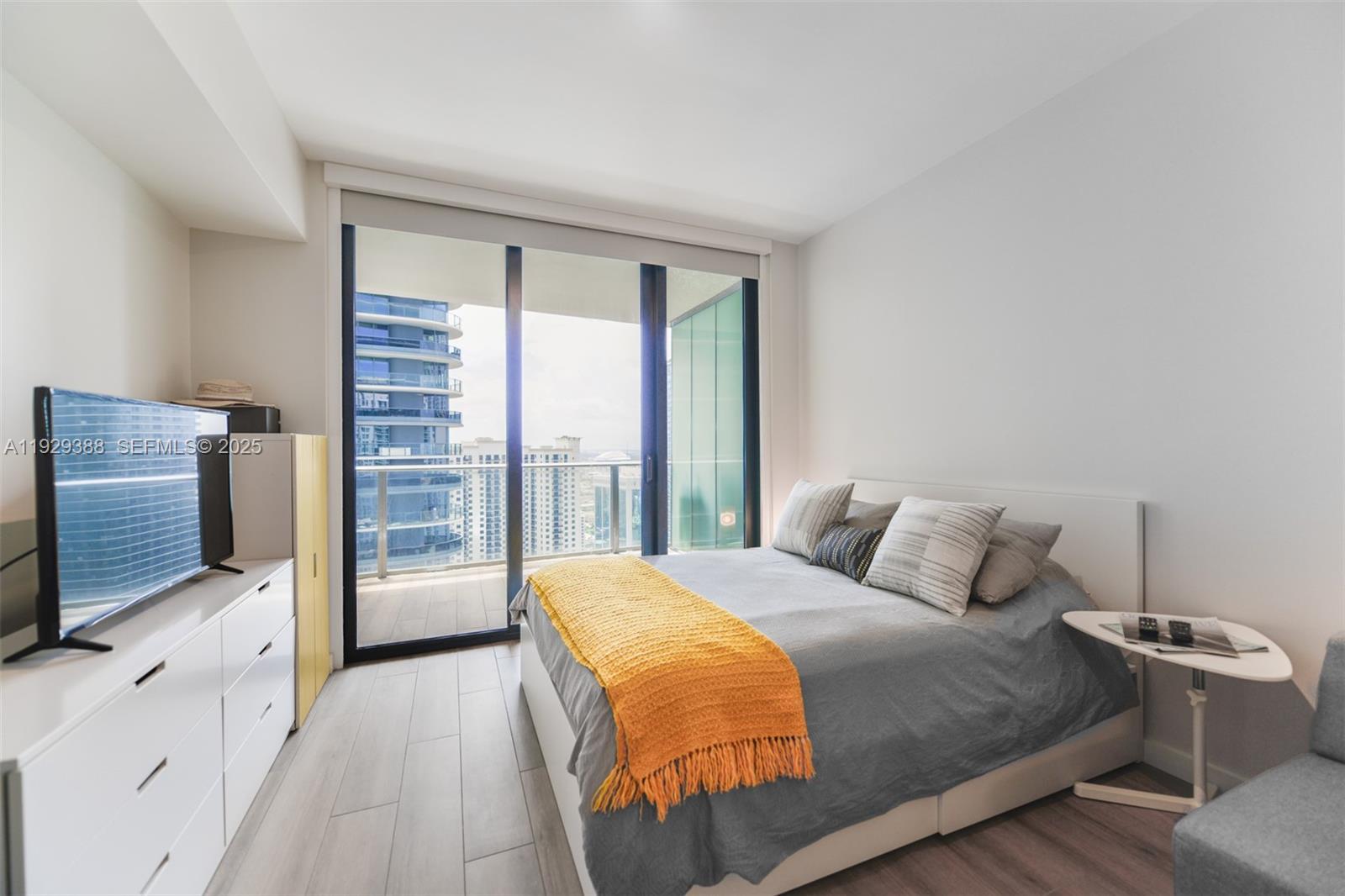 image 1010 Brickell1