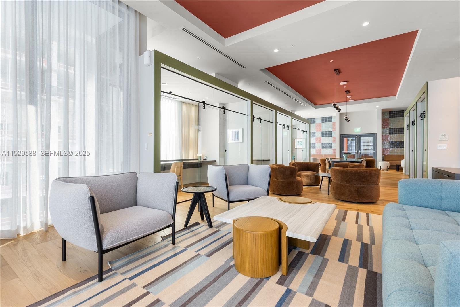 11 NE 6th #2610 Miami, FL 33132