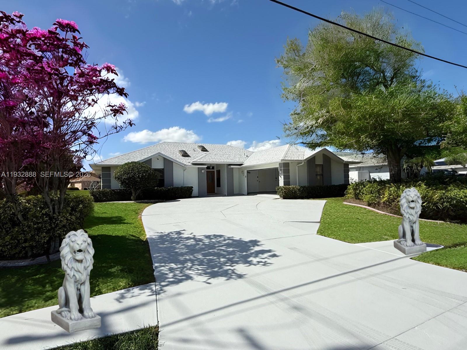 5400 NW Emblem St Port St Lucie, FL 34983