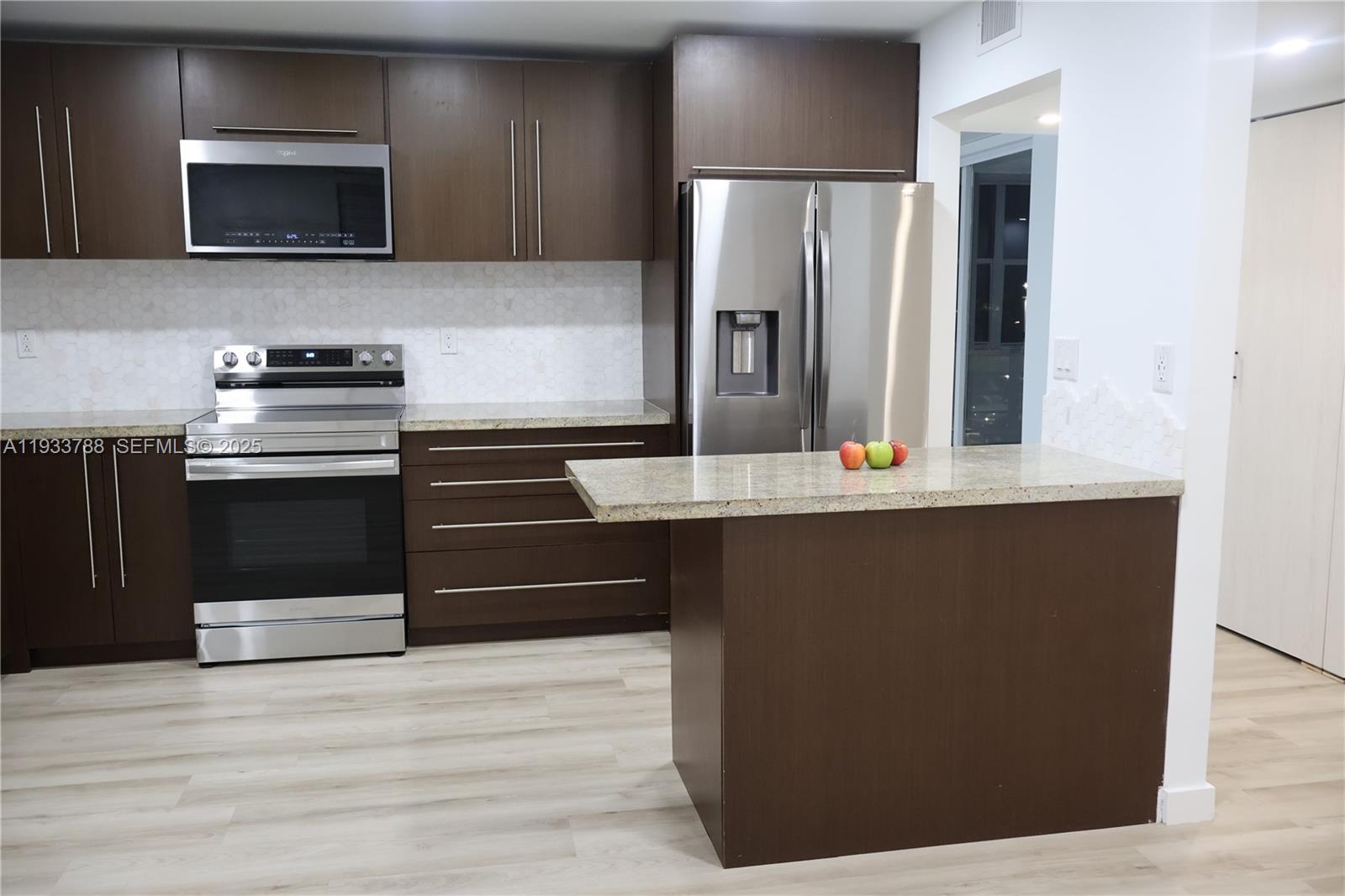 20441 NE 30th Ave #214-9