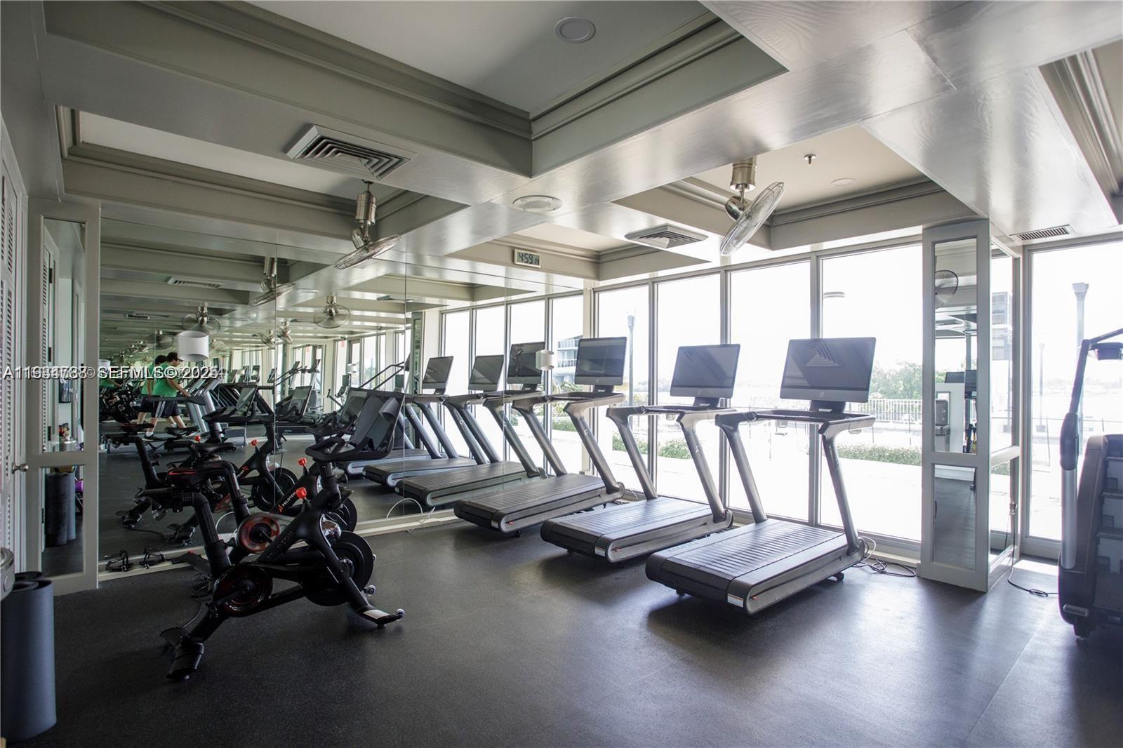 11 Island Ave #PH5 Miami Beach, FL 33139