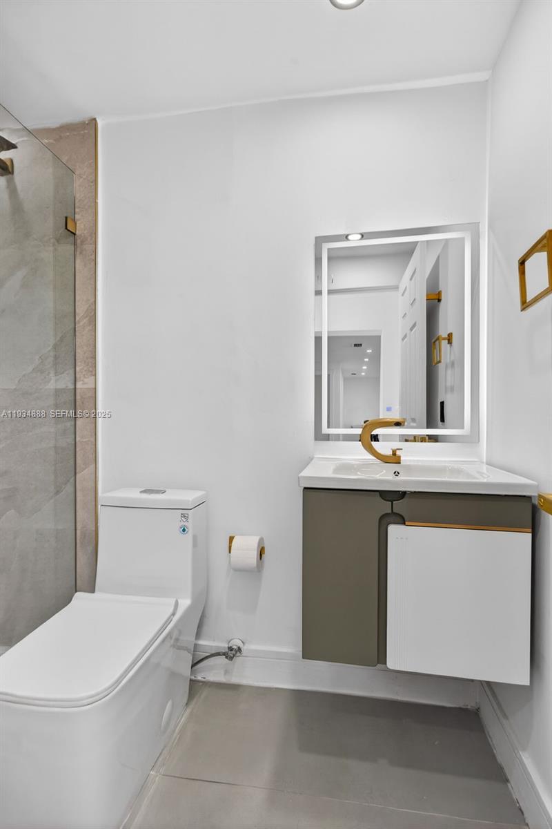 1488 NE 29th St Pompano Beach, FL 33064