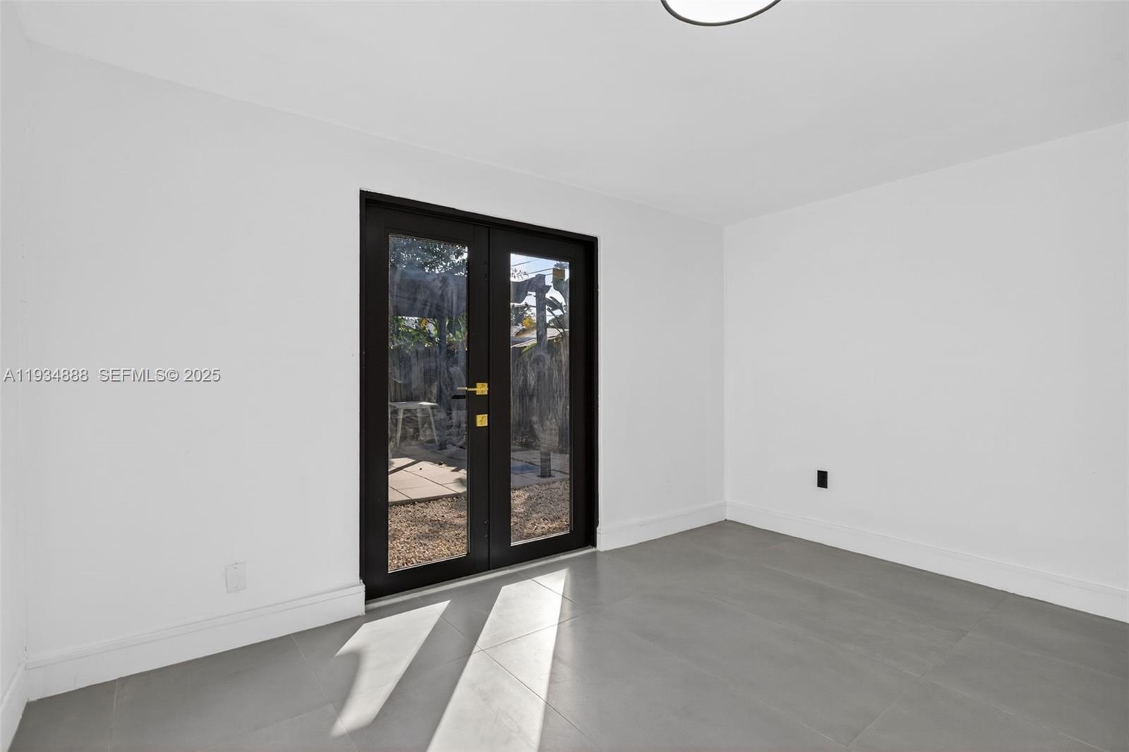 1488 NE 29th St Pompano Beach, FL 33064