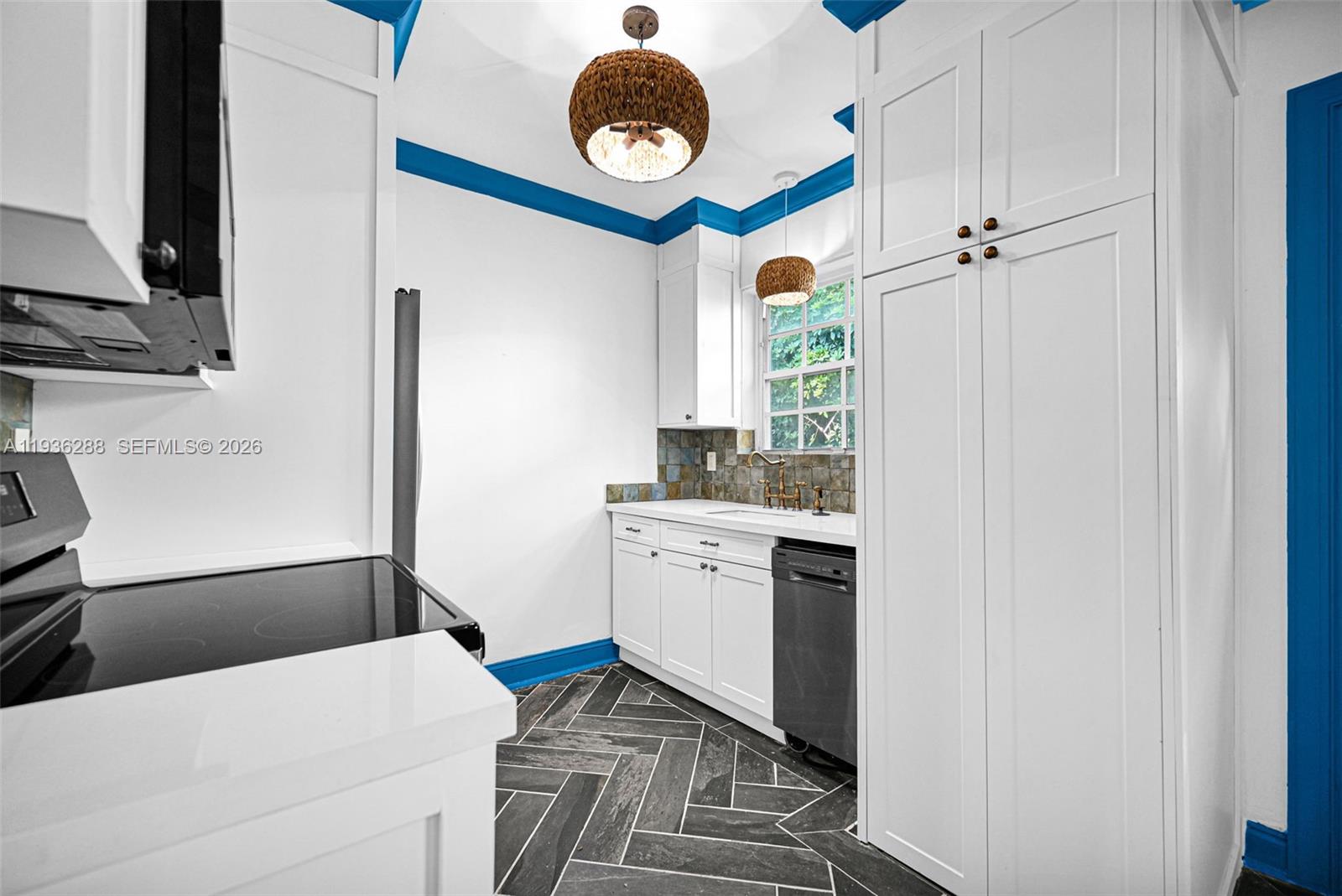 1605 Michigan Ave #929 Miami Beach, FL 33139