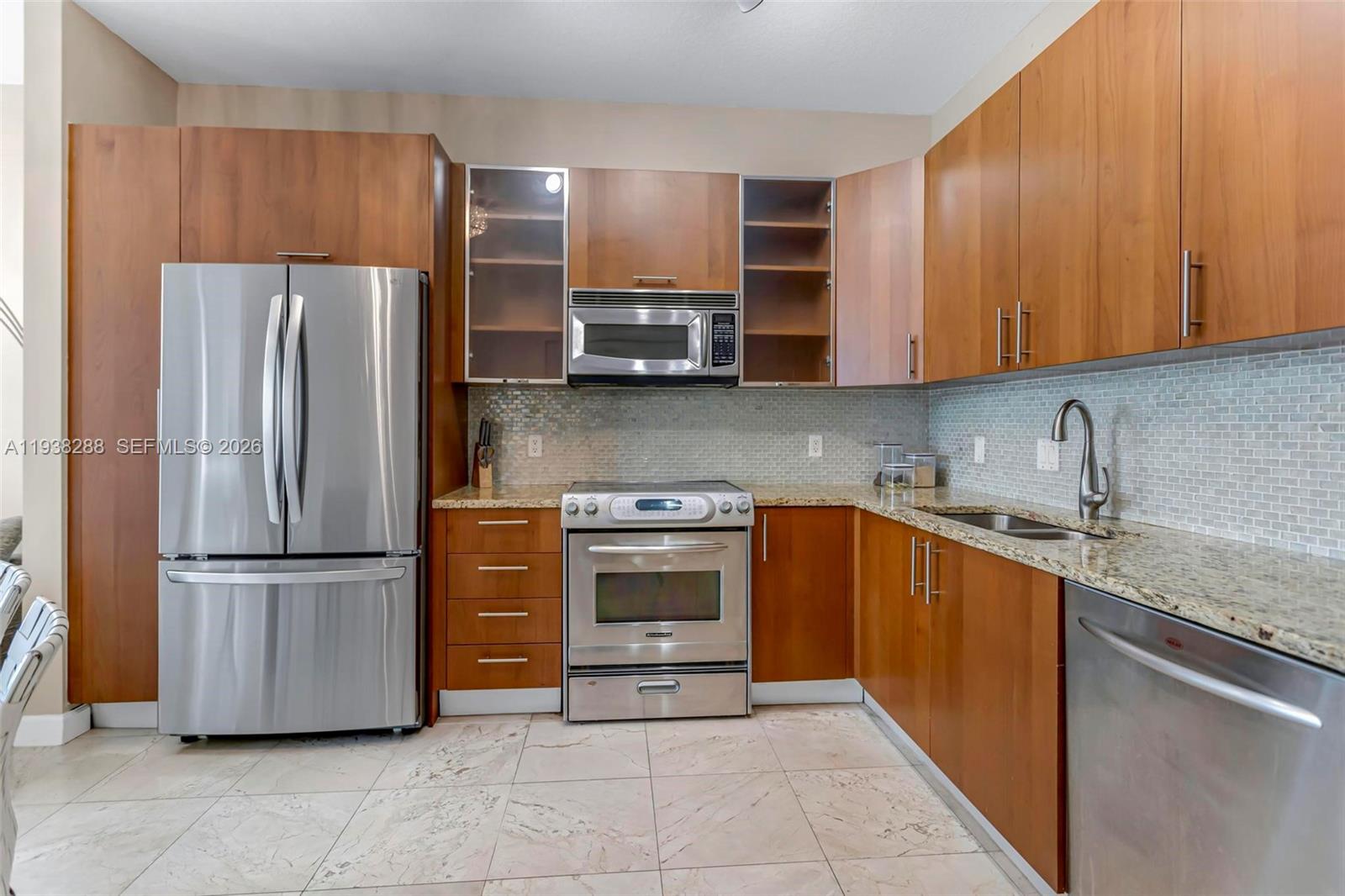 image Ocean Marine Yacht Club7