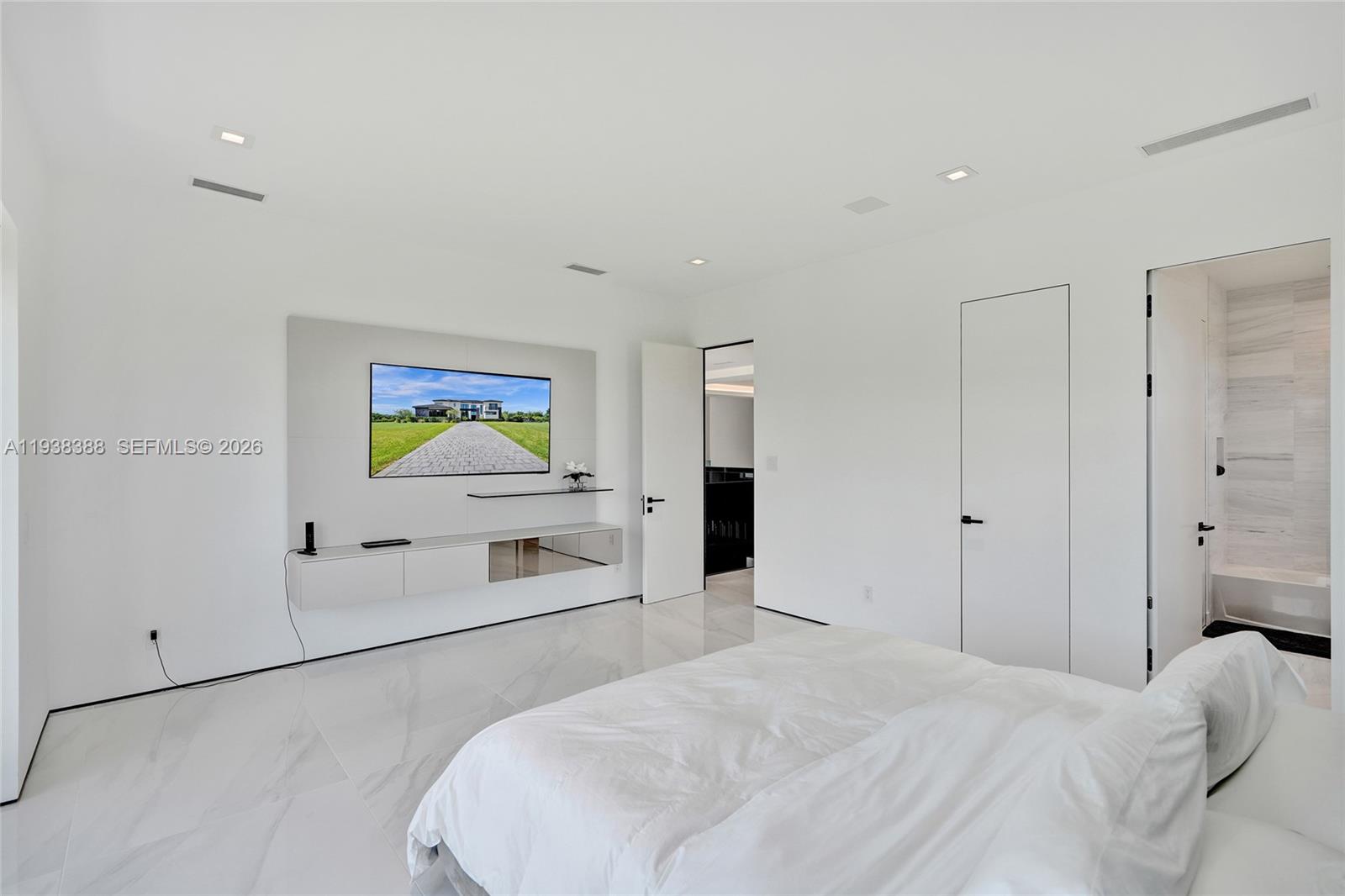 17811 SW 58th St Southwest Ranches, FL 33331