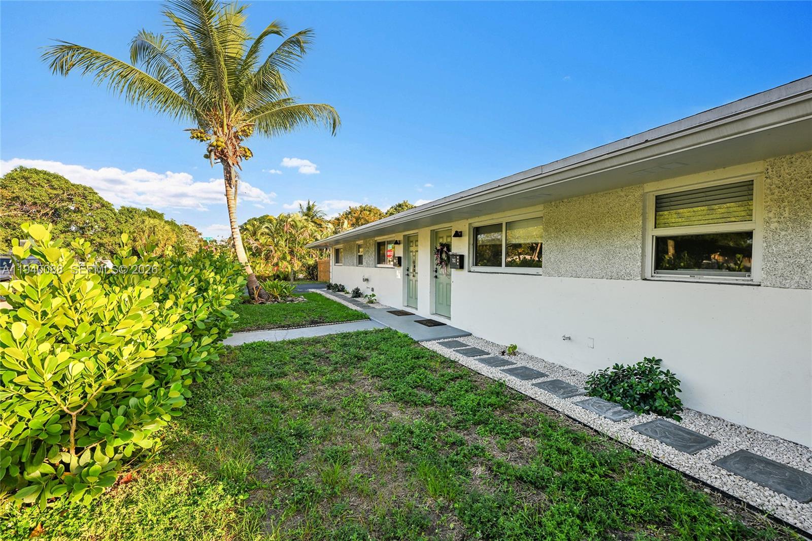 700 NW 18th St Fort Lauderdale, FL 33311