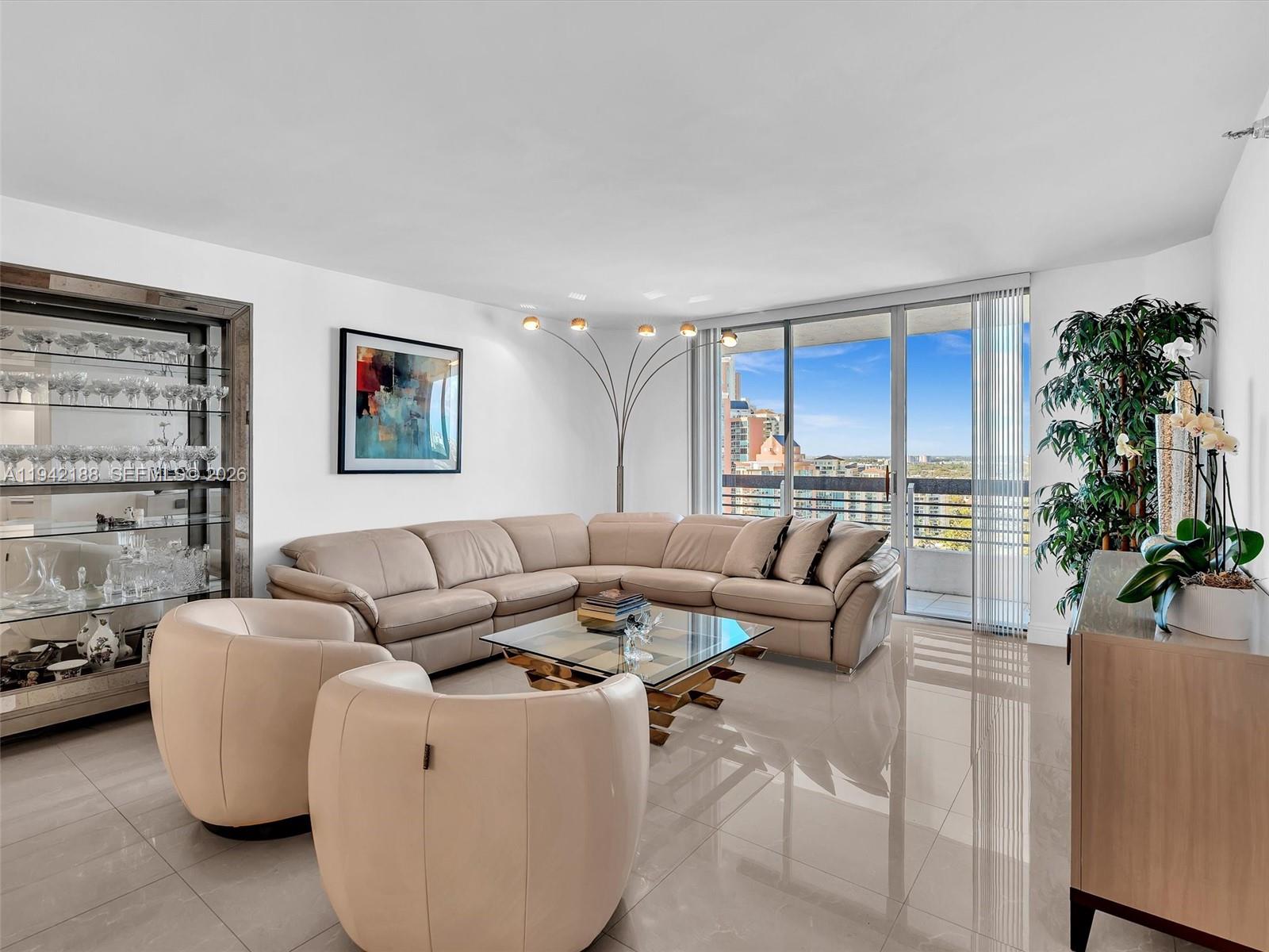 3530 Mystic Pointe Dr #2502