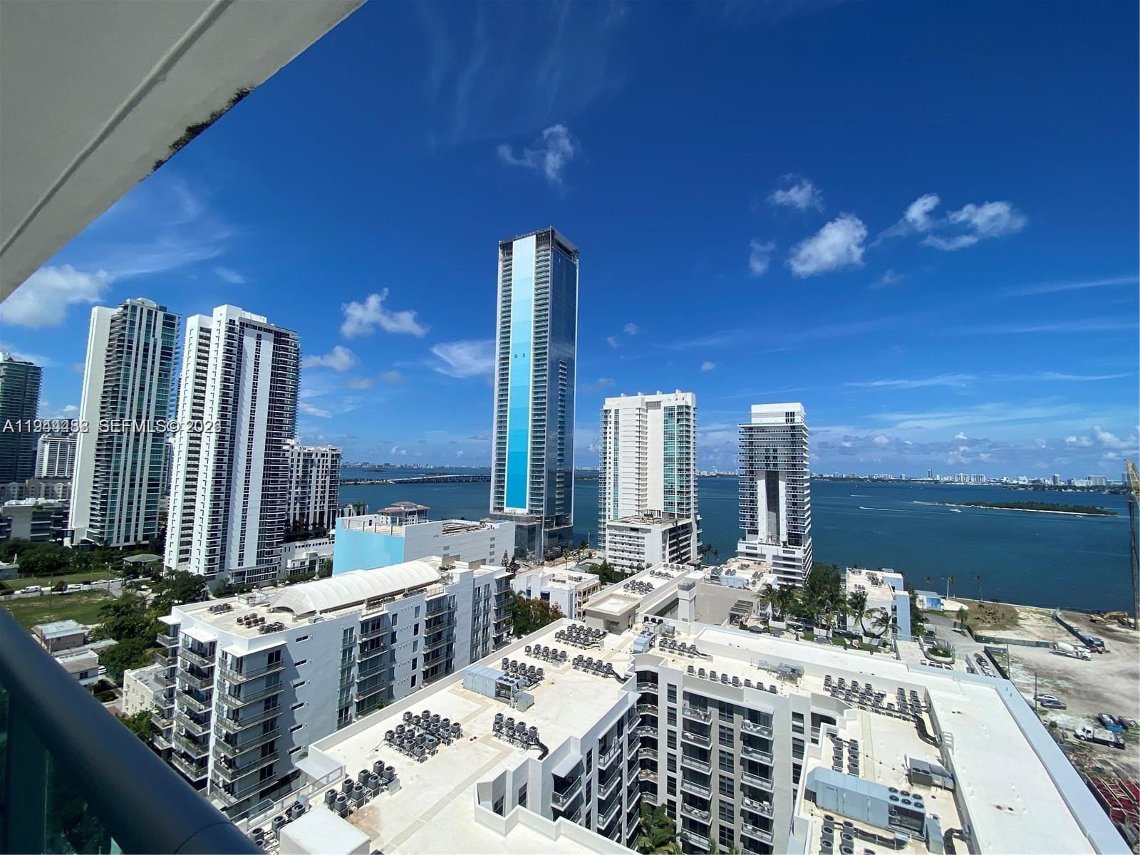 image Gallery Art Condos34