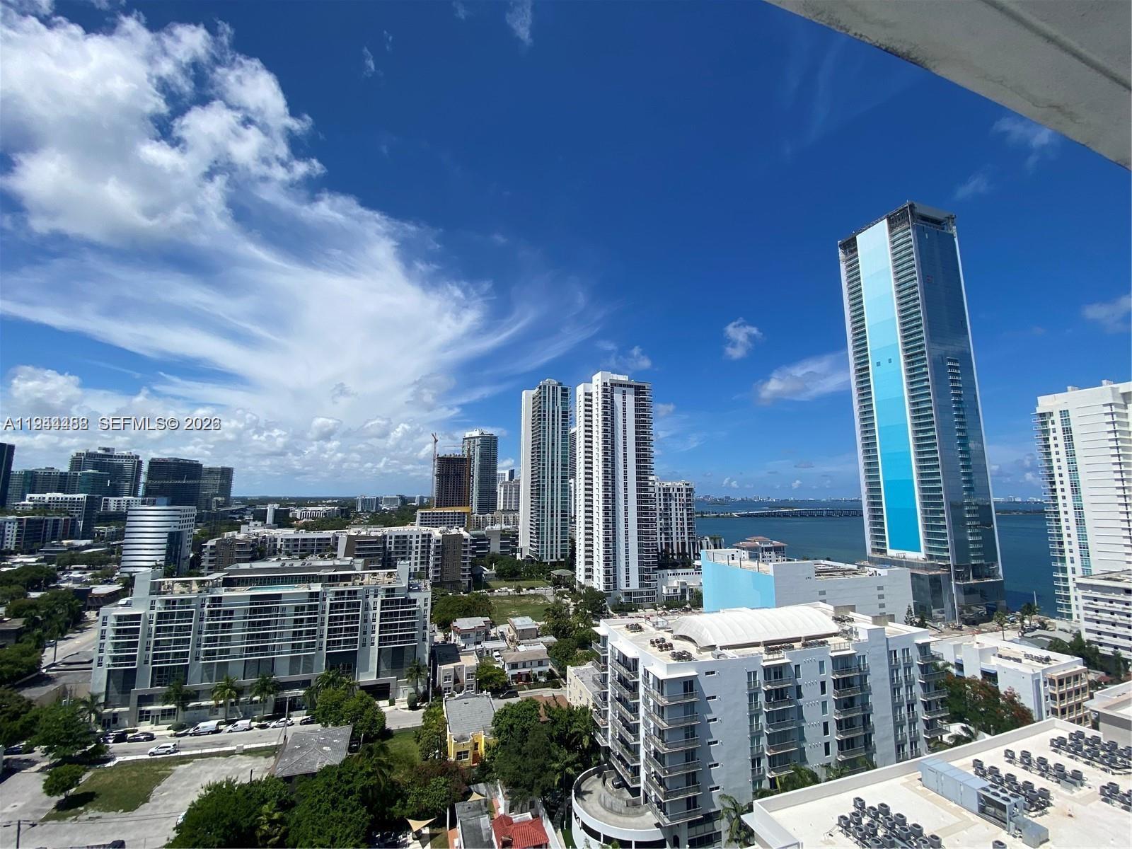 image Gallery Art Condos35