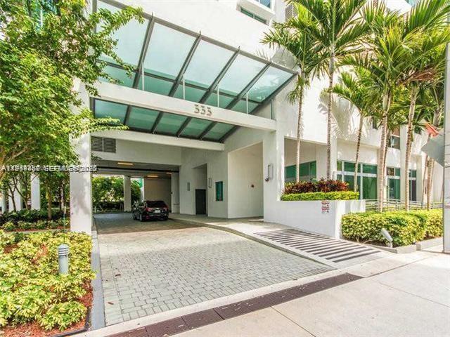 image Gallery Art Condos5