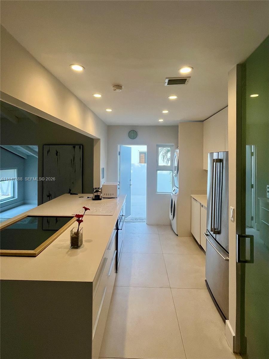 337 SW 23rd Rd Miami, FL 33129