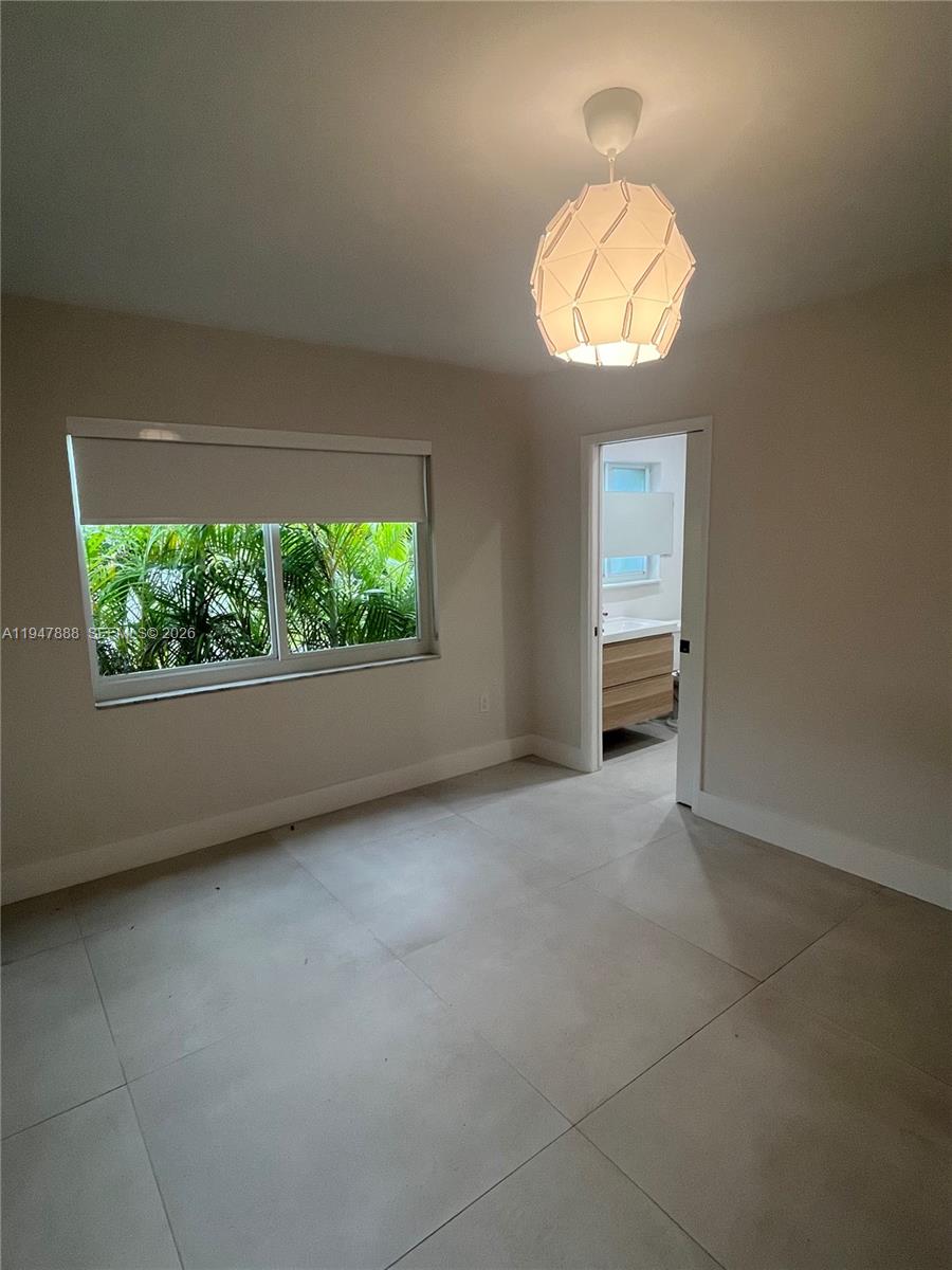 337 SW 23rd Rd Miami, FL 33129