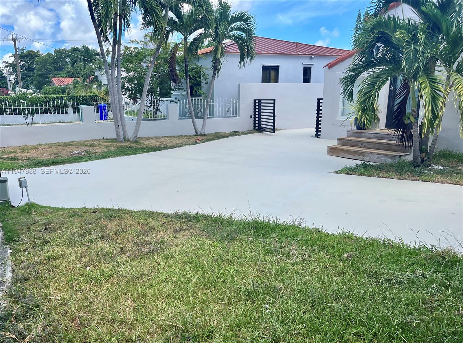 337 SW 23rd Rd Miami, FL 33129