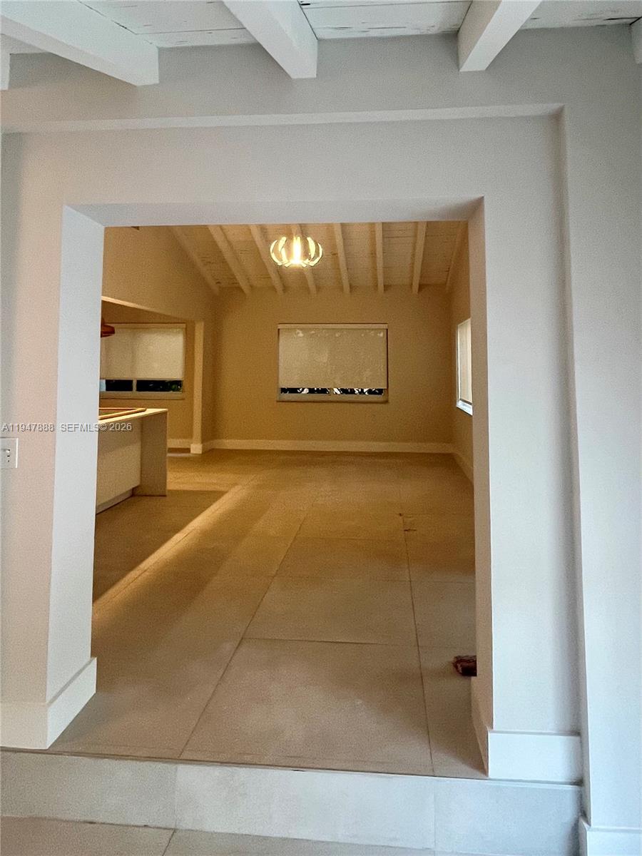 337 SW 23rd Rd Miami, FL 33129