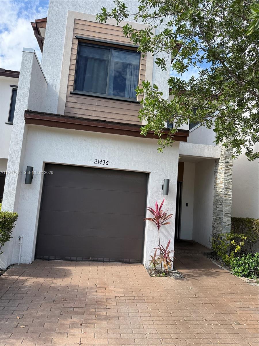 21436 NE 2nd Ct