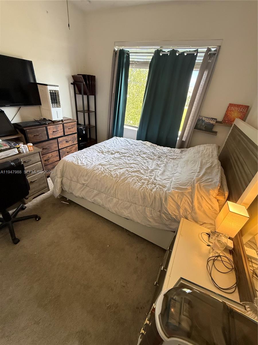 21436 NE 2nd Ct Miami, FL 33179