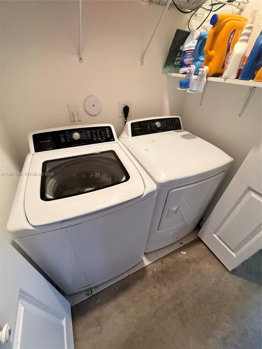 21436 NE 2nd Ct Miami, FL 33179