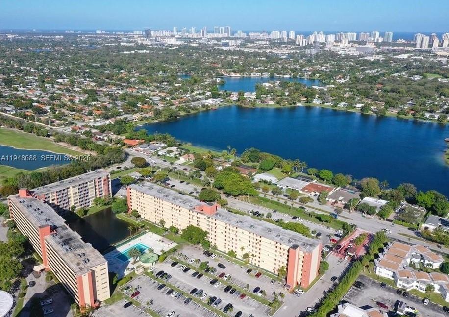 1780 NE 191st St #705-2 Miami, FL 33179