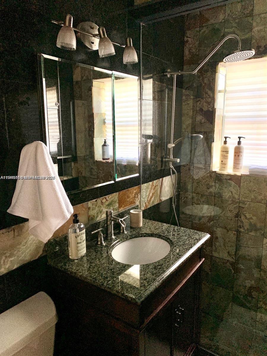 331 SW 19th Rd Miami, FL 33129