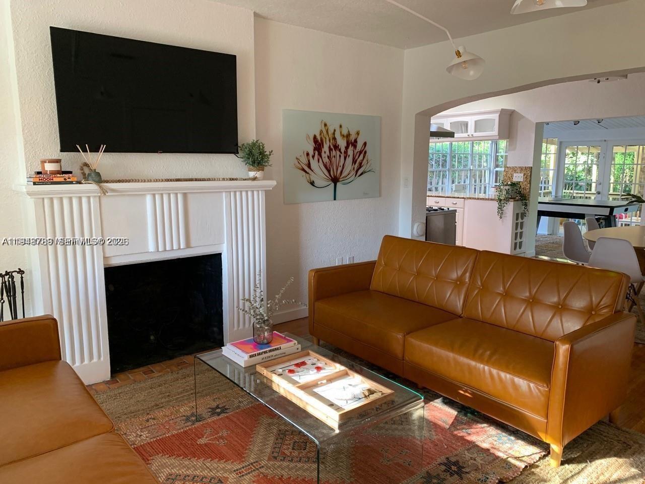 331 SW 19th Rd Miami, FL 33129