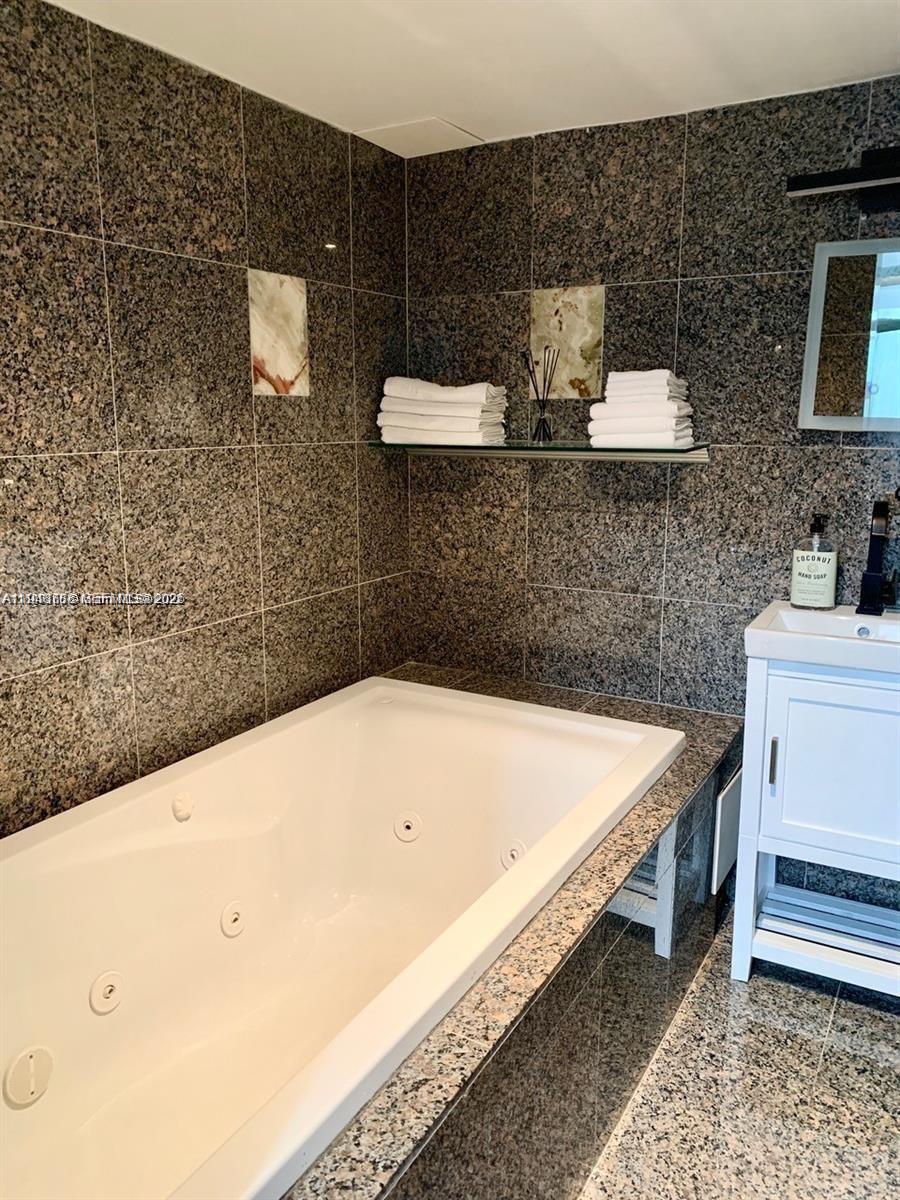 331 SW 19th Rd Miami, FL 33129