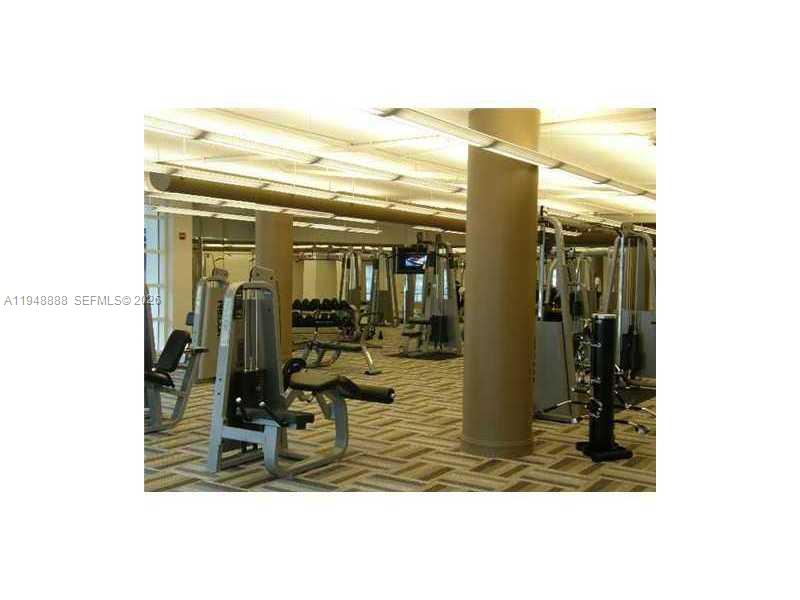 image Vizcayne North9