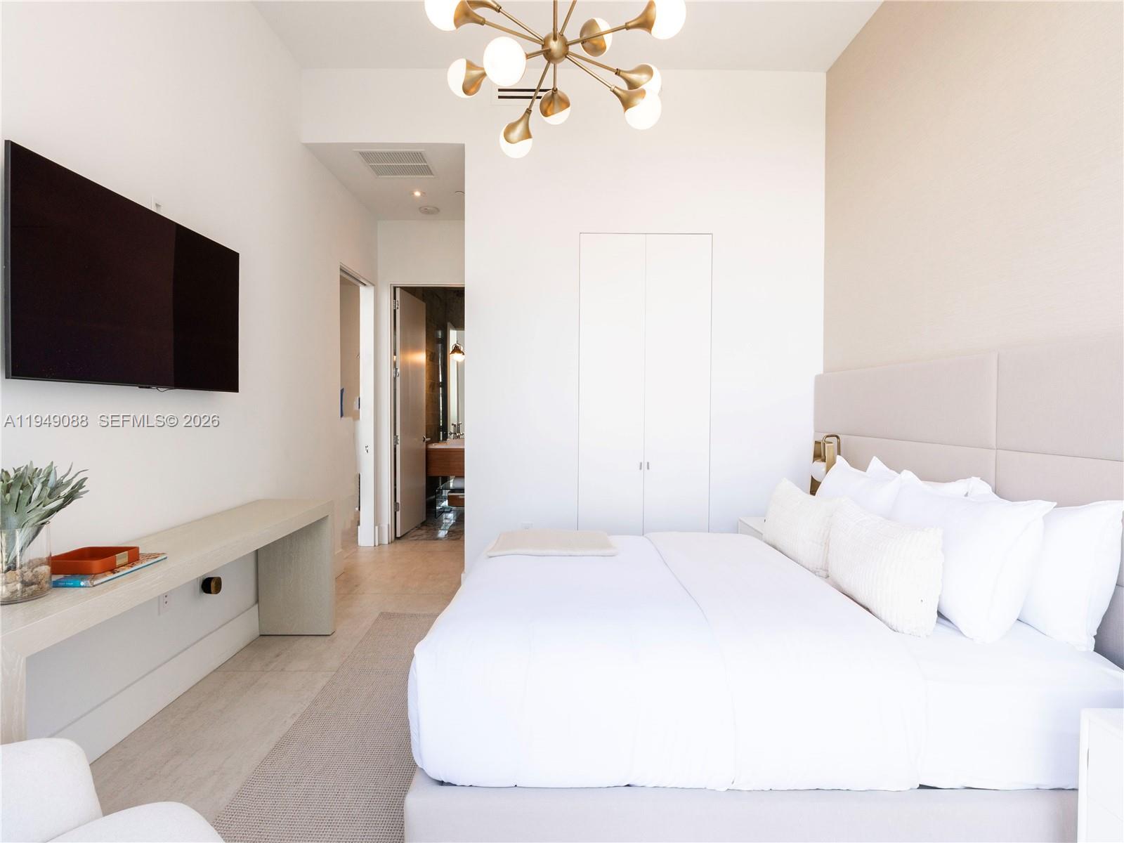 image Grove at Grand Bay13