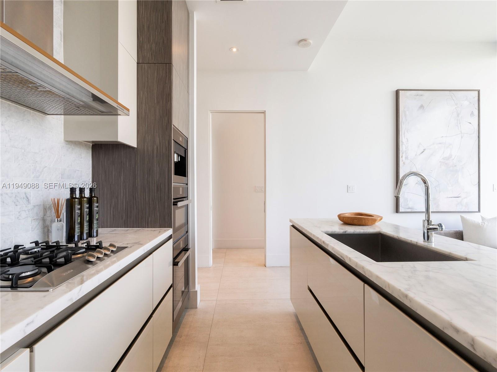 image Grove at Grand Bay15