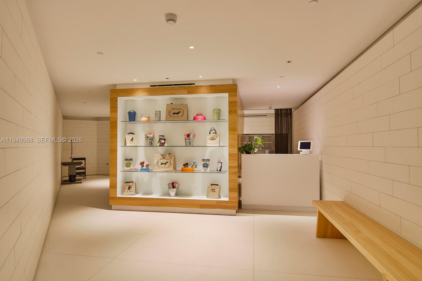 image Grove at Grand Bay35