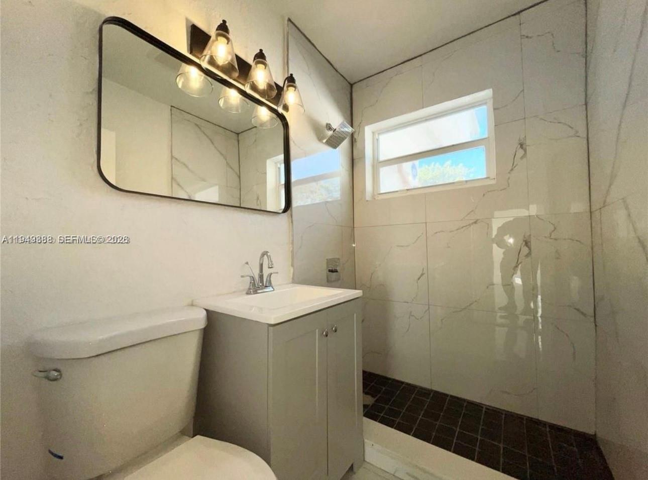 1130 NE 111th St Biscayne Park, FL 33161