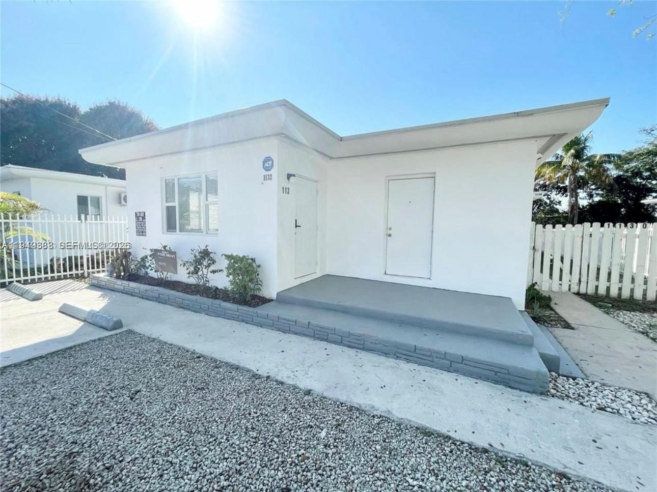 1130 NE 111th St Biscayne Park, FL 33161