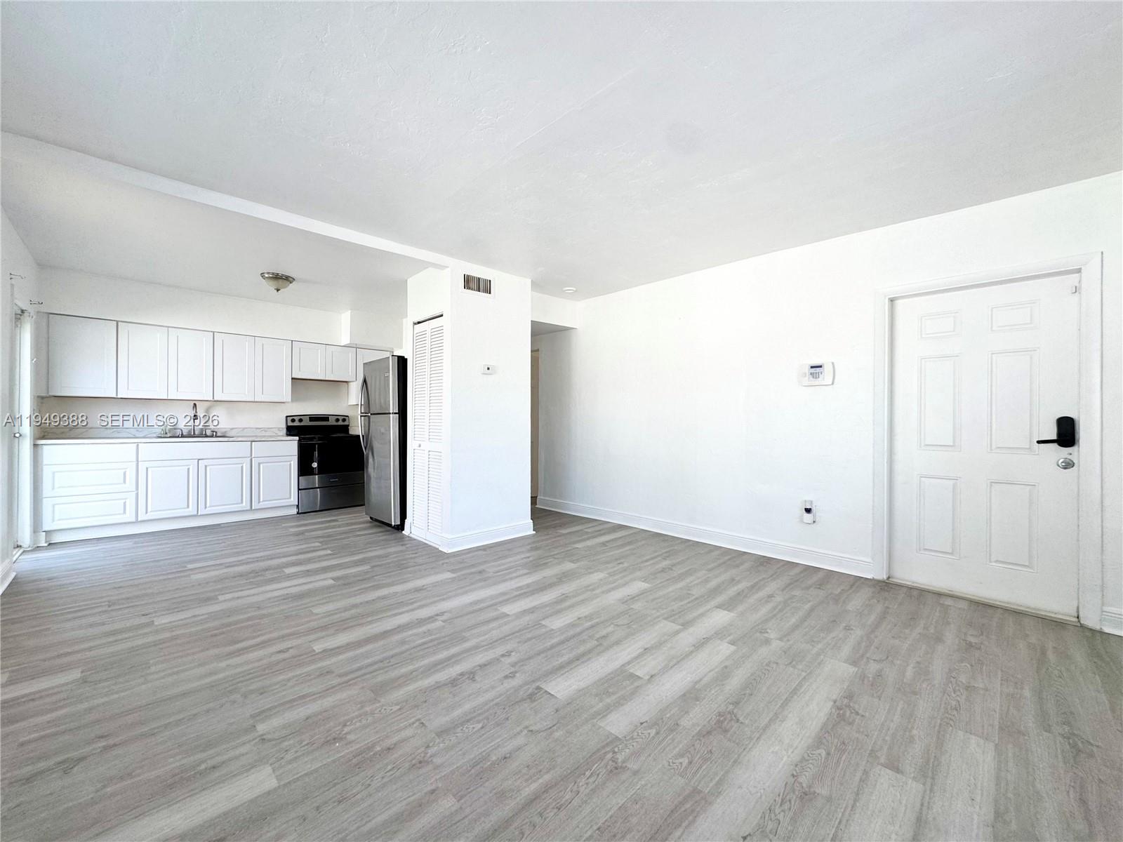 1130 NE 111th St Biscayne Park, FL 33161