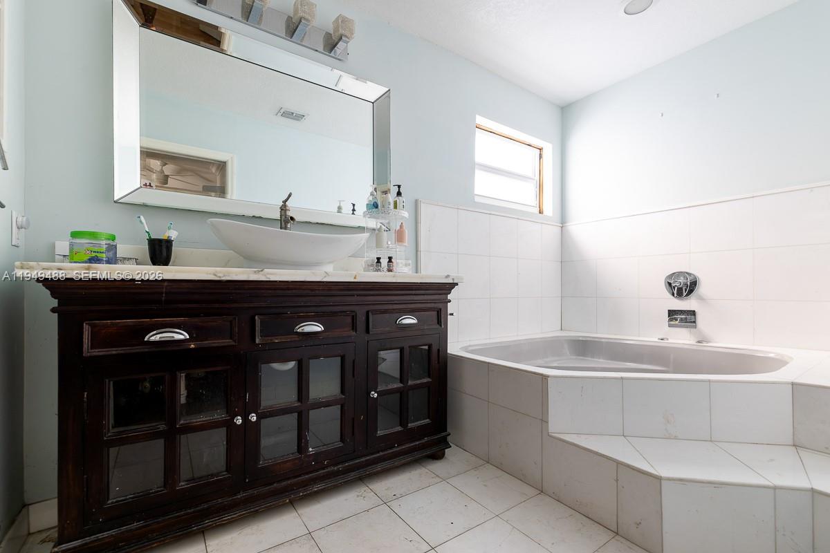 16141 SW 156th Ave Miami, FL 33187