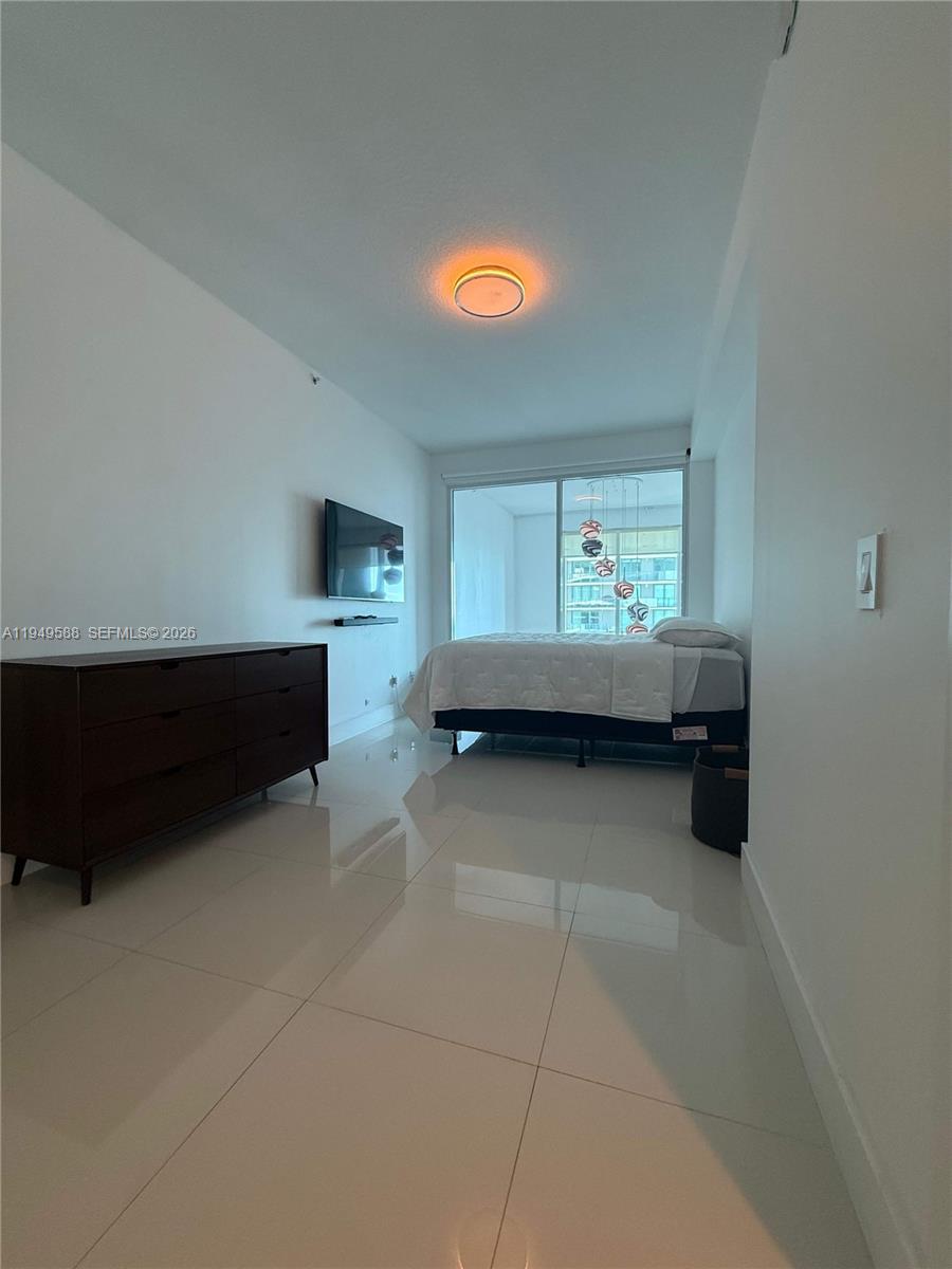 image Infinity at Brickell24