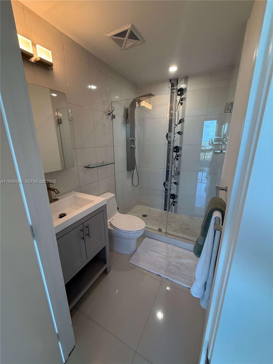 image Infinity at Brickell34