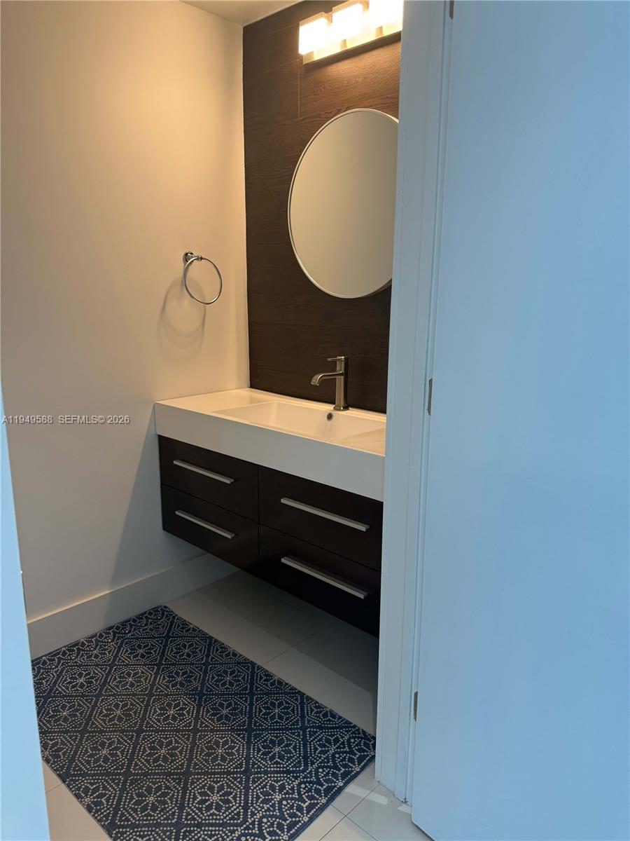 image Infinity at Brickell6