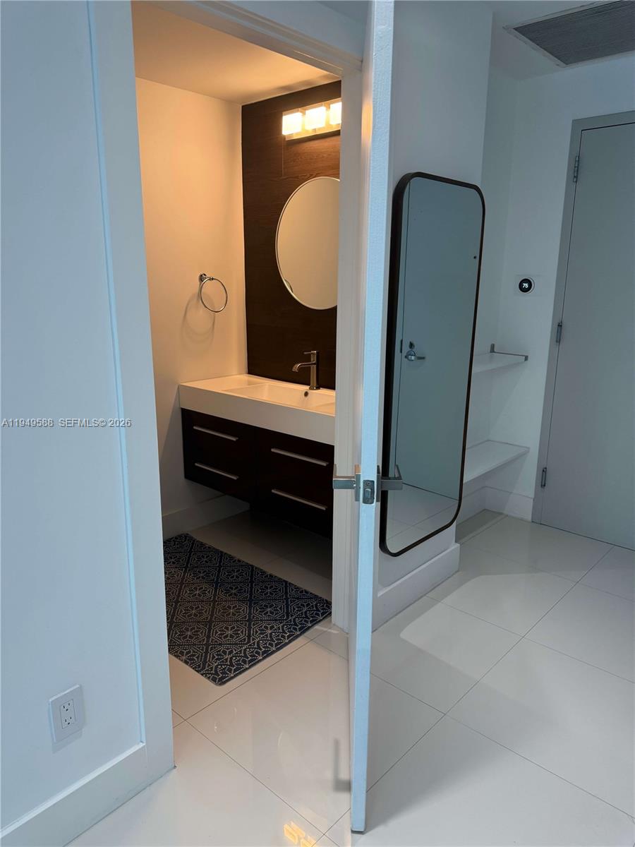 image Infinity at Brickell7