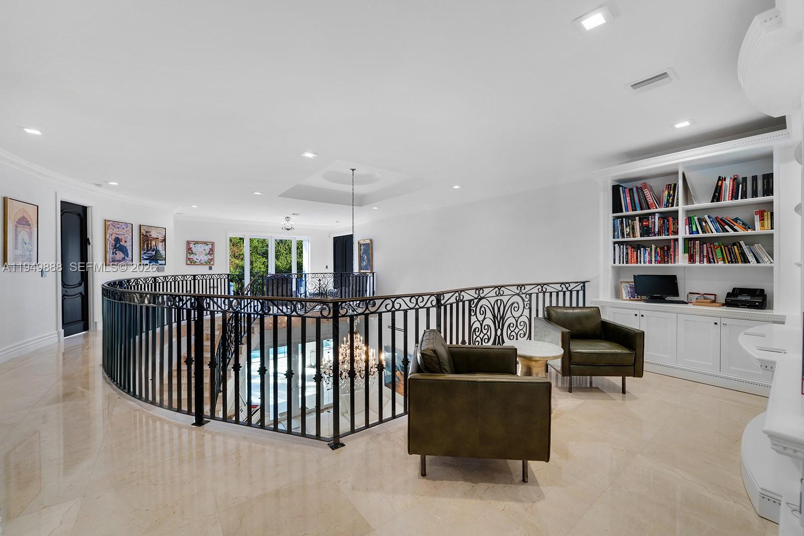 5002 SW 86th St Miami, FL 33143