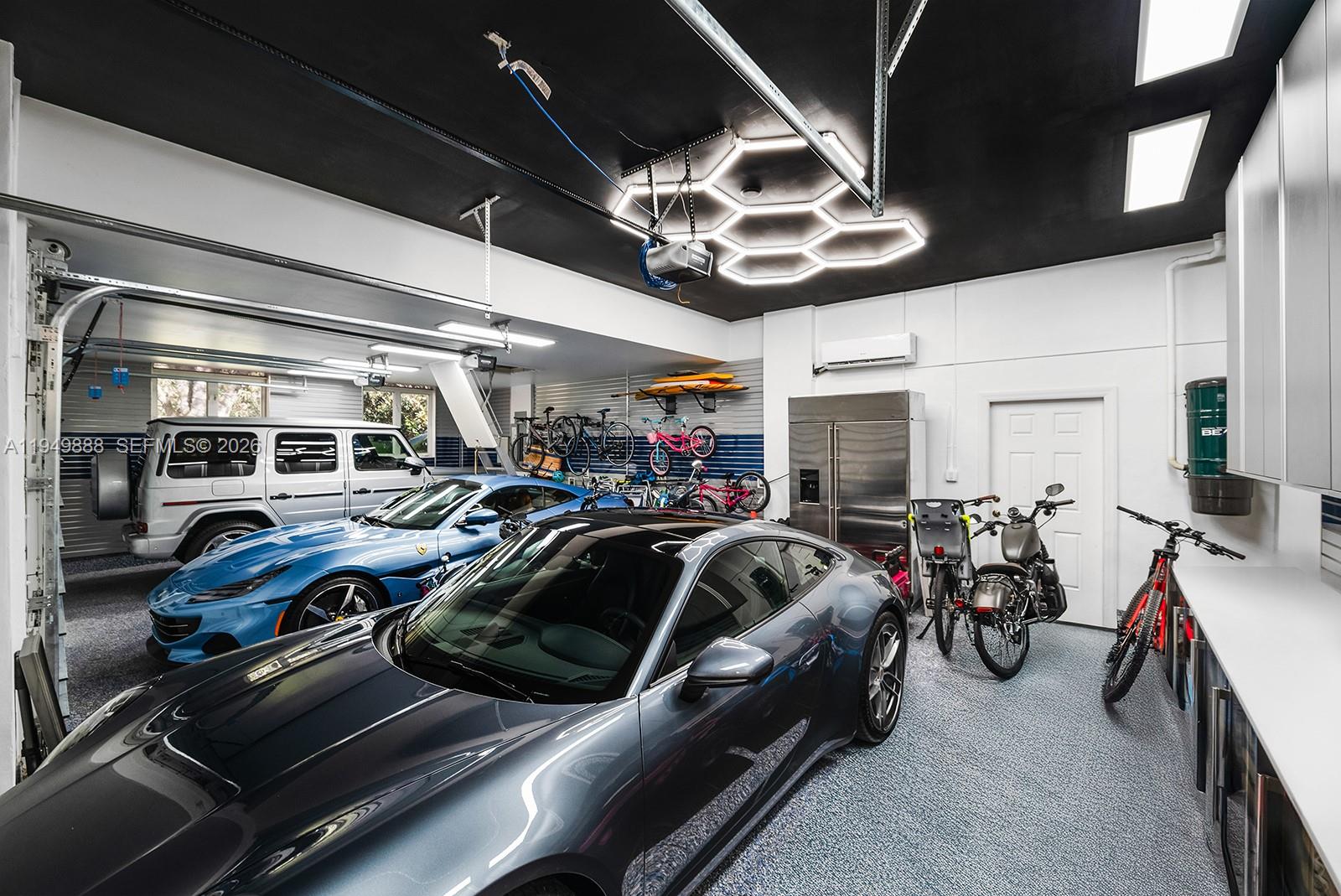 5002 SW 86th St Miami, FL 33143