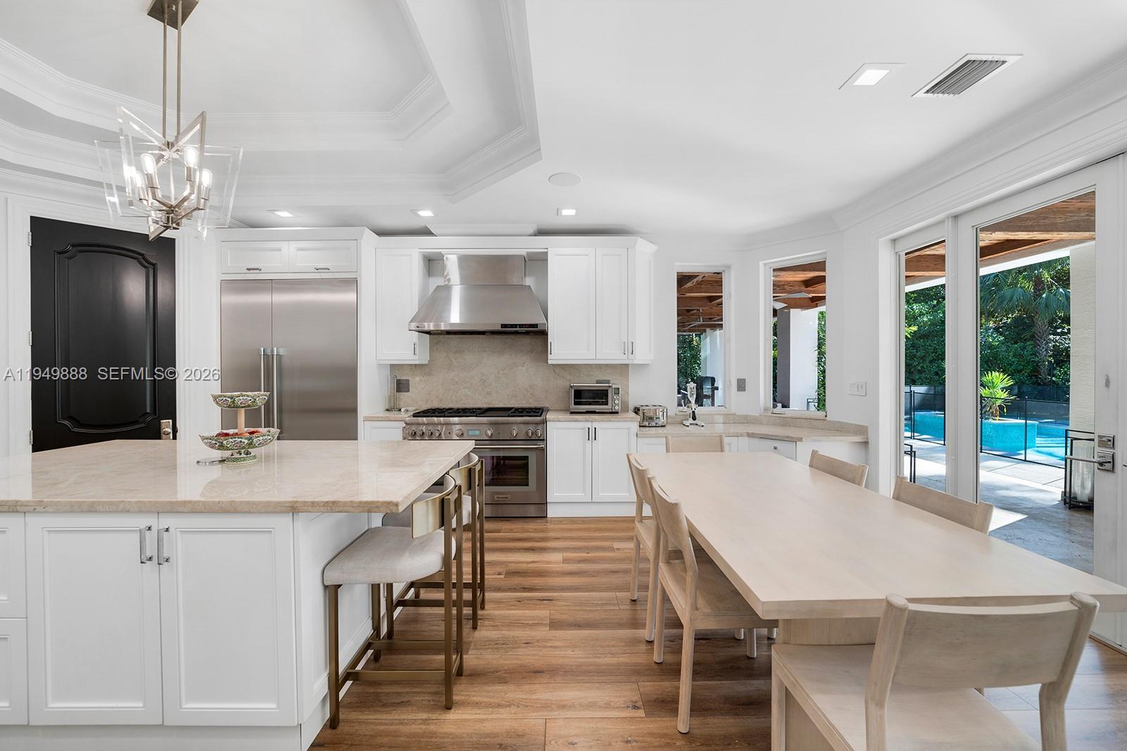 5002 SW 86th St Miami, FL 33143